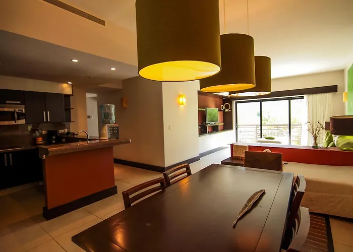Aparthotel Aldea Thai By Blue Oceanfront 4*