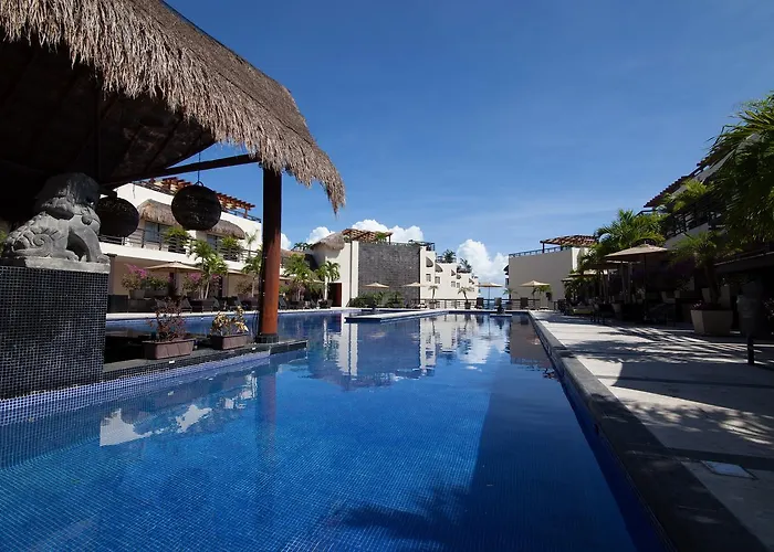 Aldea Thai By Blue Oceanfront