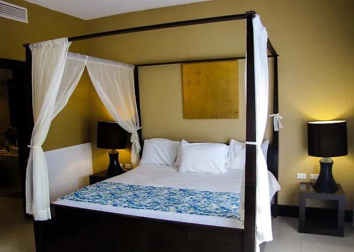 Apartahotel Aldea Thai By Blue Oceanfront