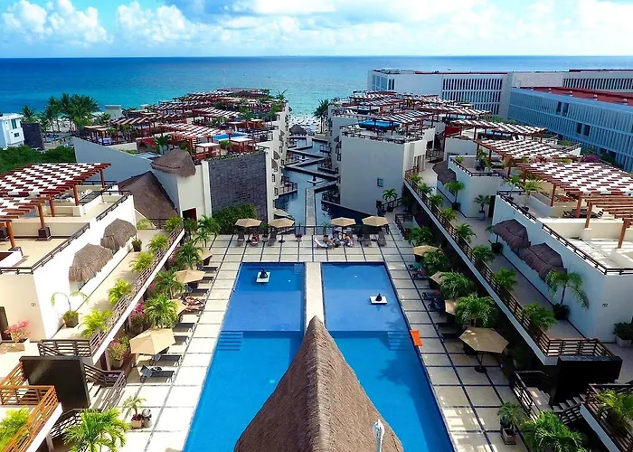 Aldea Thai By Blue Oceanfront 4*