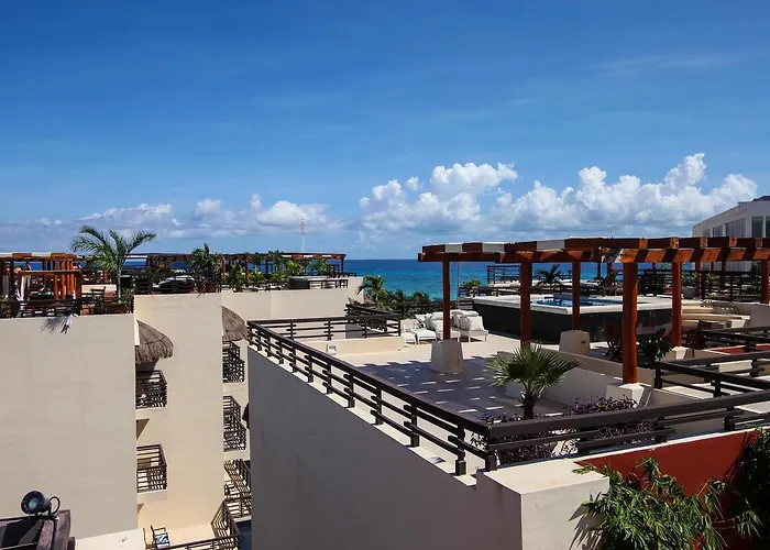 Apartahotel Aldea Thai By Blue Oceanfront 4*