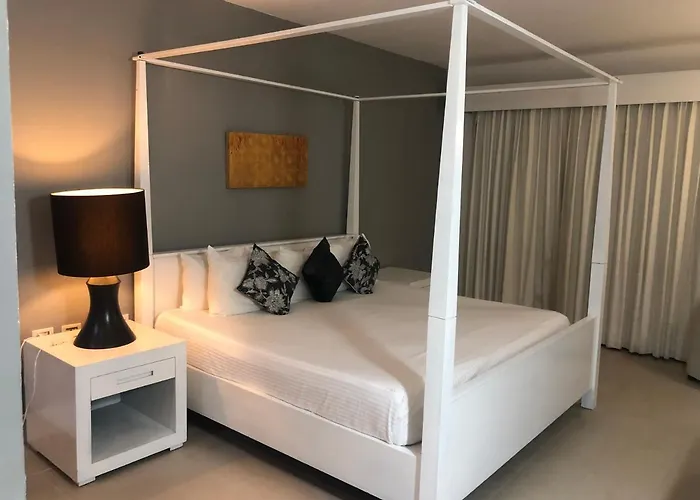 Apartahotel Aldea Thai By Blue Oceanfront